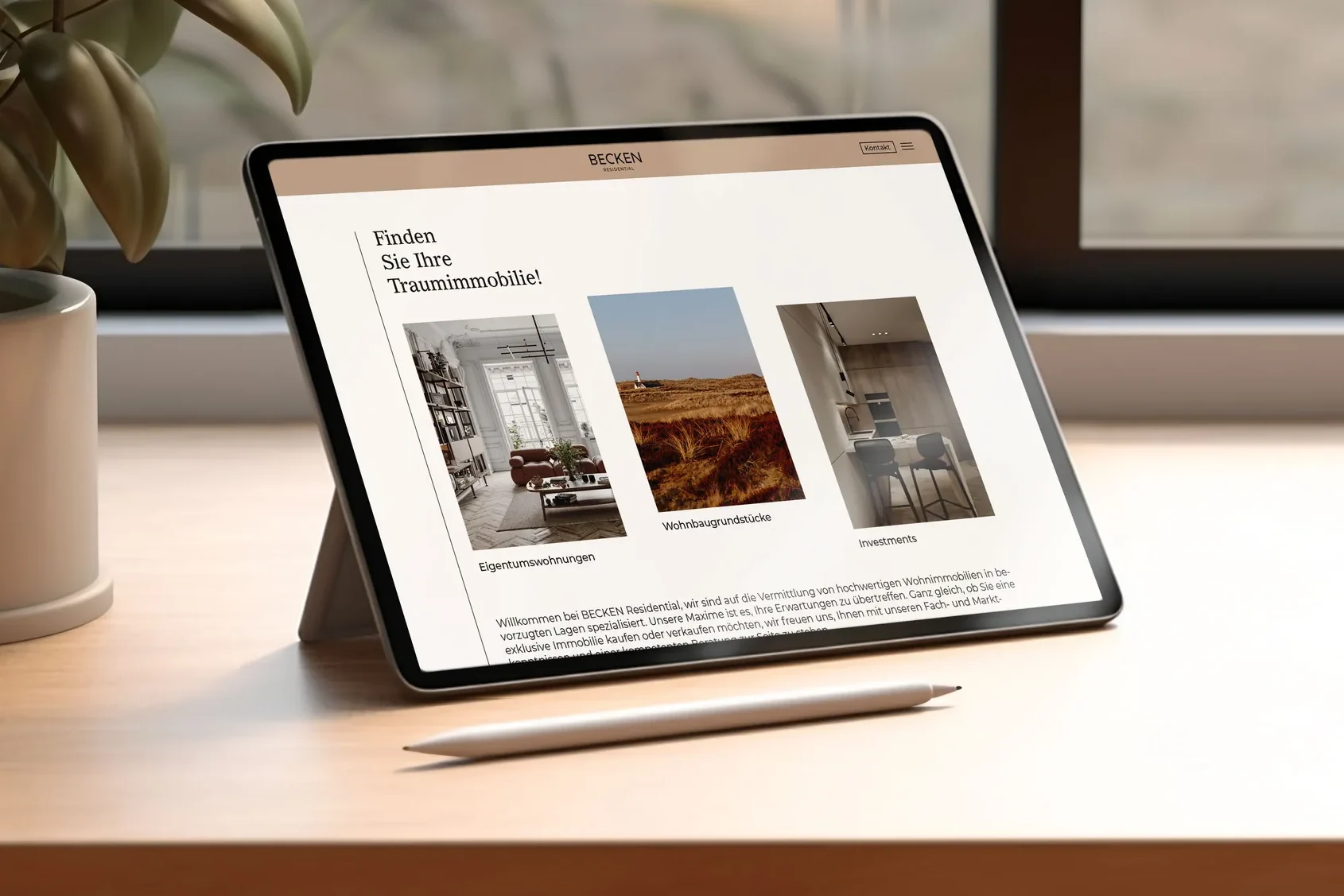 Website von BECKEN Residential auf einem Tablet mit den Bereichen Eigentumswohnungen, Wohnbaugrundstücke und Investments