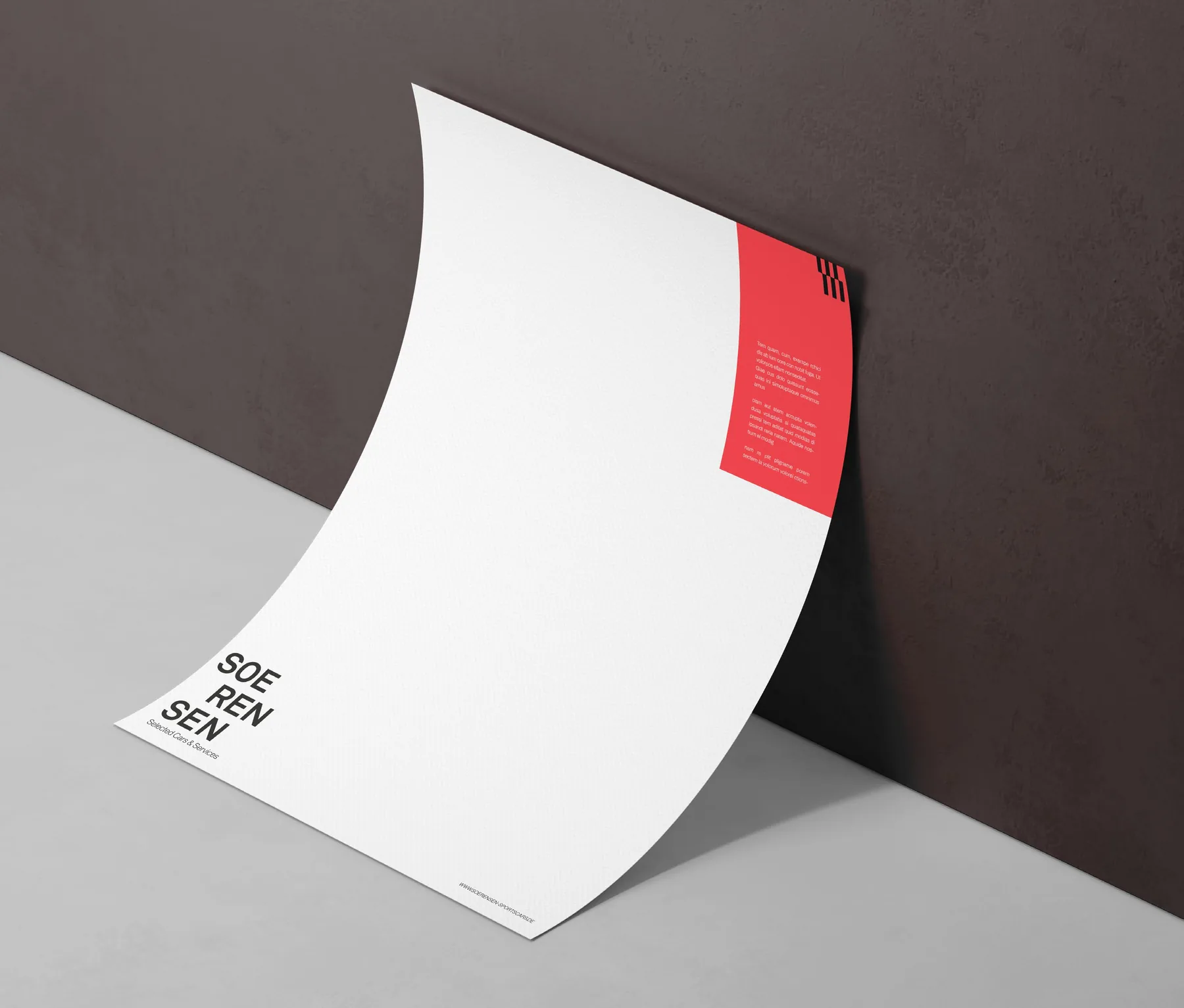 Briefpapier mit Wortmarke und roter Fläche